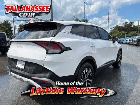 Used 2023 Kia Sportage EX FWD image 3