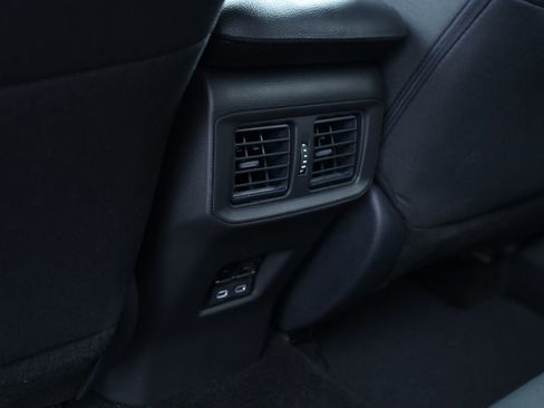 Used 2025 Toyota RAV4 XLE image 17