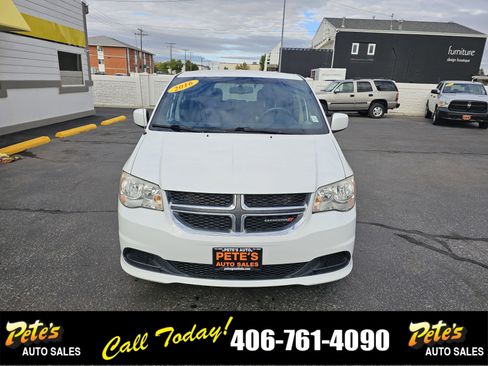 Used 2016 Dodge Grand Caravan SE image 7