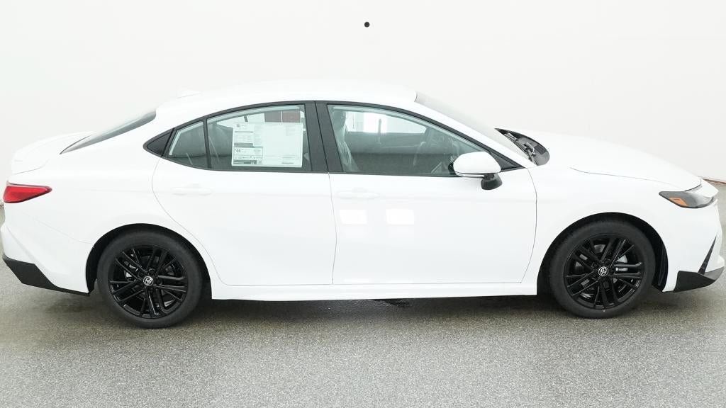 New 2026 Toyota Camry SE FWD image 11