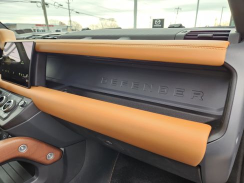 Certified 2024 Land Rover Defender 110 X image 17