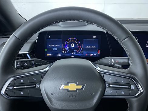 New 2026 Chevrolet Suburban LT w/ Comfort Package image 3