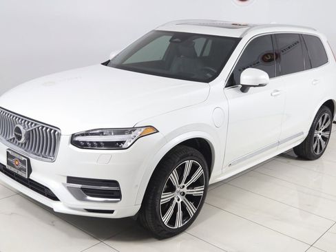 Used 2024 Volvo XC90 T8 Ultimate w/ Protection Package Premier image 24