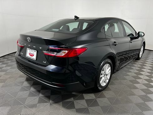 Certified 2025 Toyota Camry LE FWD image 5