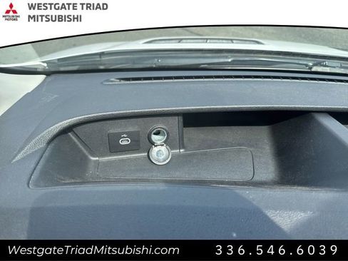 Used 2023 Ford Transit 350 XLT image 21