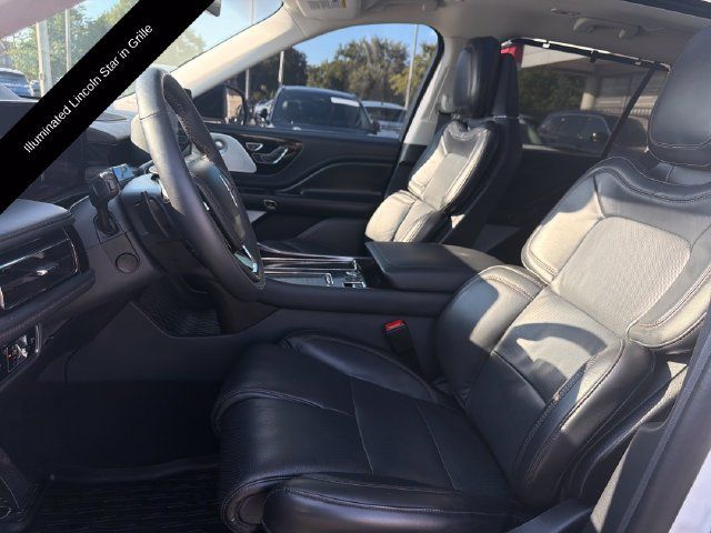 Certified 2025 Lincoln Aviator Reserve w/ Equipment Group 201A AWD/4WD image 12
