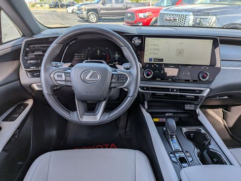 Used 2025 Lexus RX 350 Premium AWD/4WD image 27