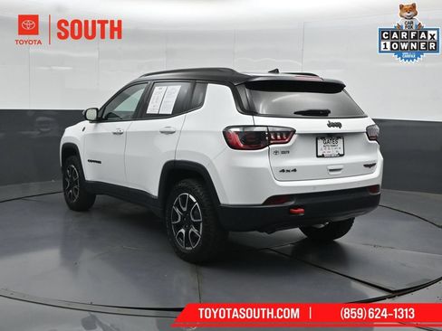 Used 2024 Jeep Compass Trailhawk AWD/4WD image 8