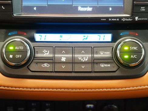 Used 2018 Toyota RAV4 Limited w/ All Weather Liner Package AWD/4WD image 22