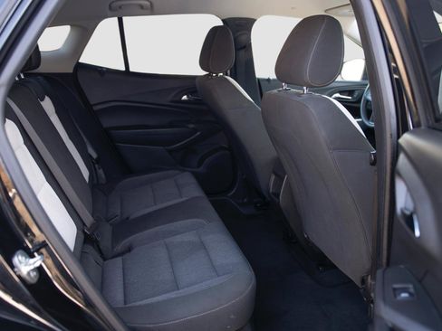 Used 2024 Chevrolet Trax LS w/ LS Convenience Package image 15