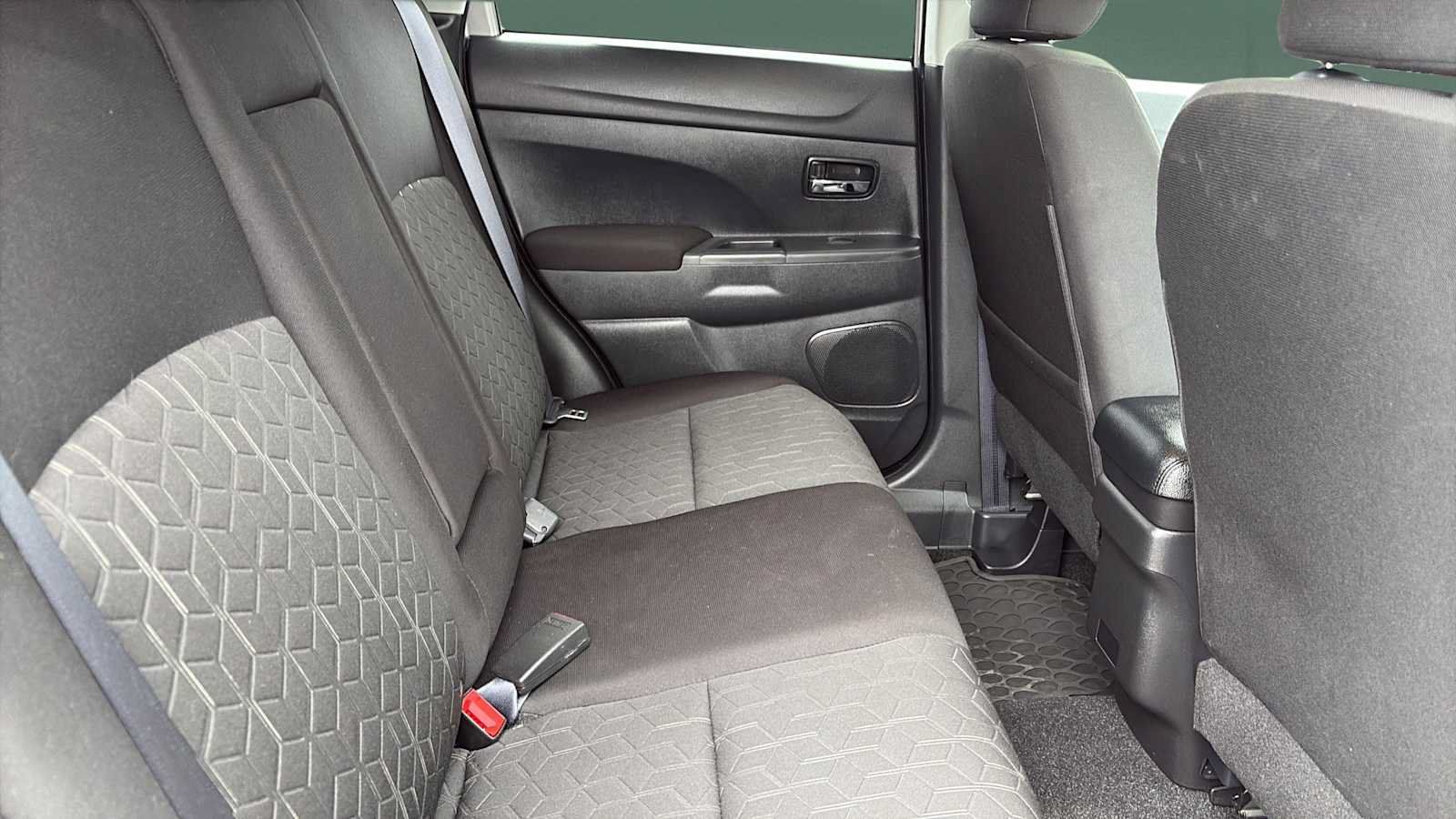 Used 2026 Mitsubishi Outlander Sport ES AWD/4WD image 21