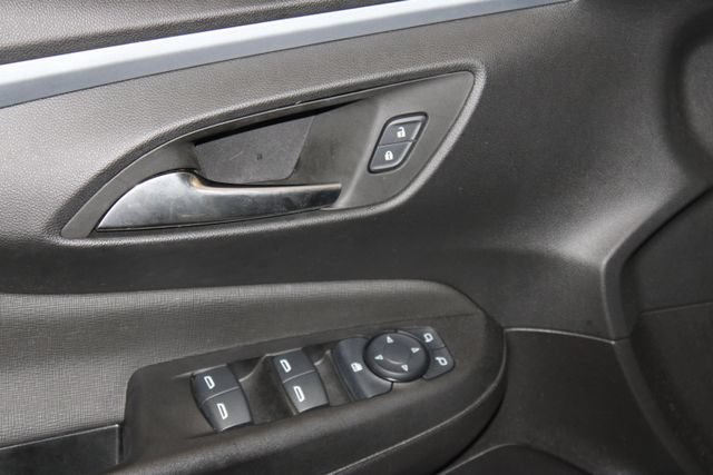 Used 2025 Buick Envista Preferred w/ Convenience II Package FWD image 12