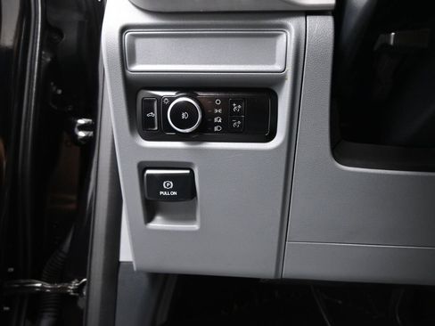 Used 2023 Ford F150 XLT image 24