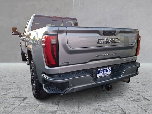 Used 2024 GMC Sierra 2500 Denali Ultimate w/ Snow Plow Prep/Camper Package image 8