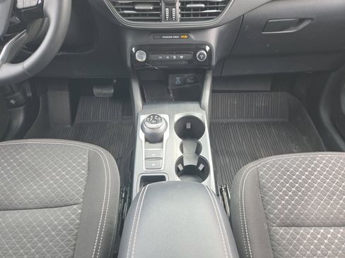 Used 2023 Ford Escape Active w/ Tech Pack #2 AWD/4WD image 21