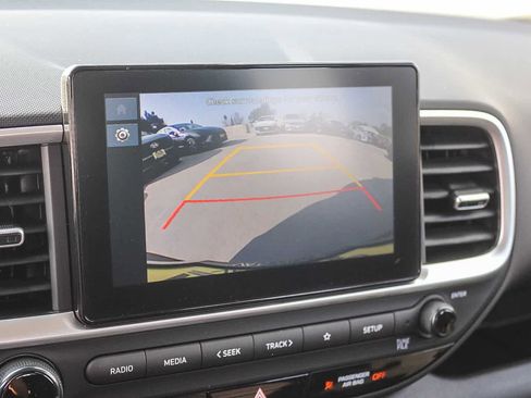New 2026 Hyundai Venue SE FWD image 31