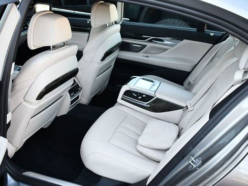 Used 2020 BMW 740i w/ Luxury Rear Seating Package image 16