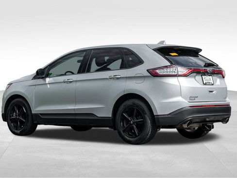 Used 2018 Ford Edge SE AWD/4WD image 5