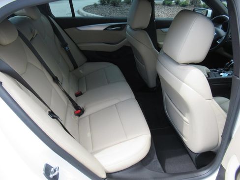 Used 2023 Cadillac CT5 Luxury RWD image 30
