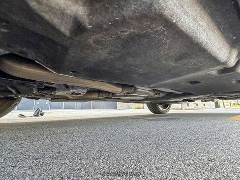 Used 2021 Bentley Bentayga AWD/4WD image 57