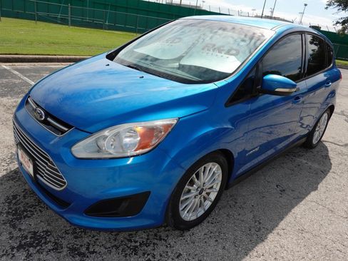 Used 2015 Ford C-MAX SE w/ Equipment Group 202A FWD image 3