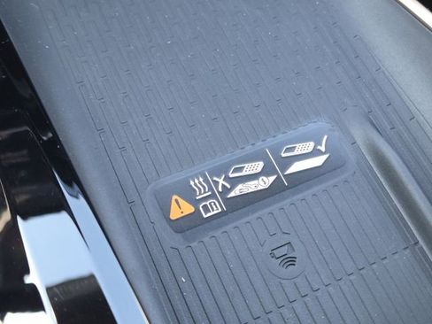 New 2026 Buick Enclave Avenir image 10