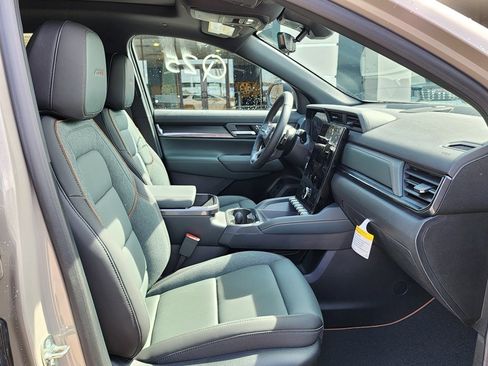 New 2026 GMC Terrain AT4 image 40