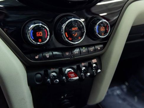 Certified 2023 MINI Cooper Countryman S w/ Signature Upholstery Package image 19