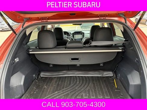 Used 2024 Subaru Crosstrek 2.5i Limited AWD/4WD image 18