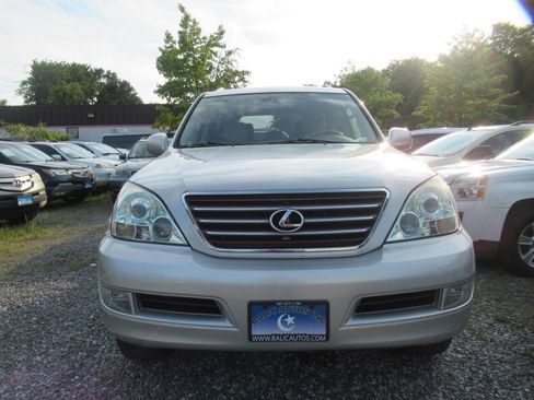 Used 2005 Lexus GX 470 image 2
