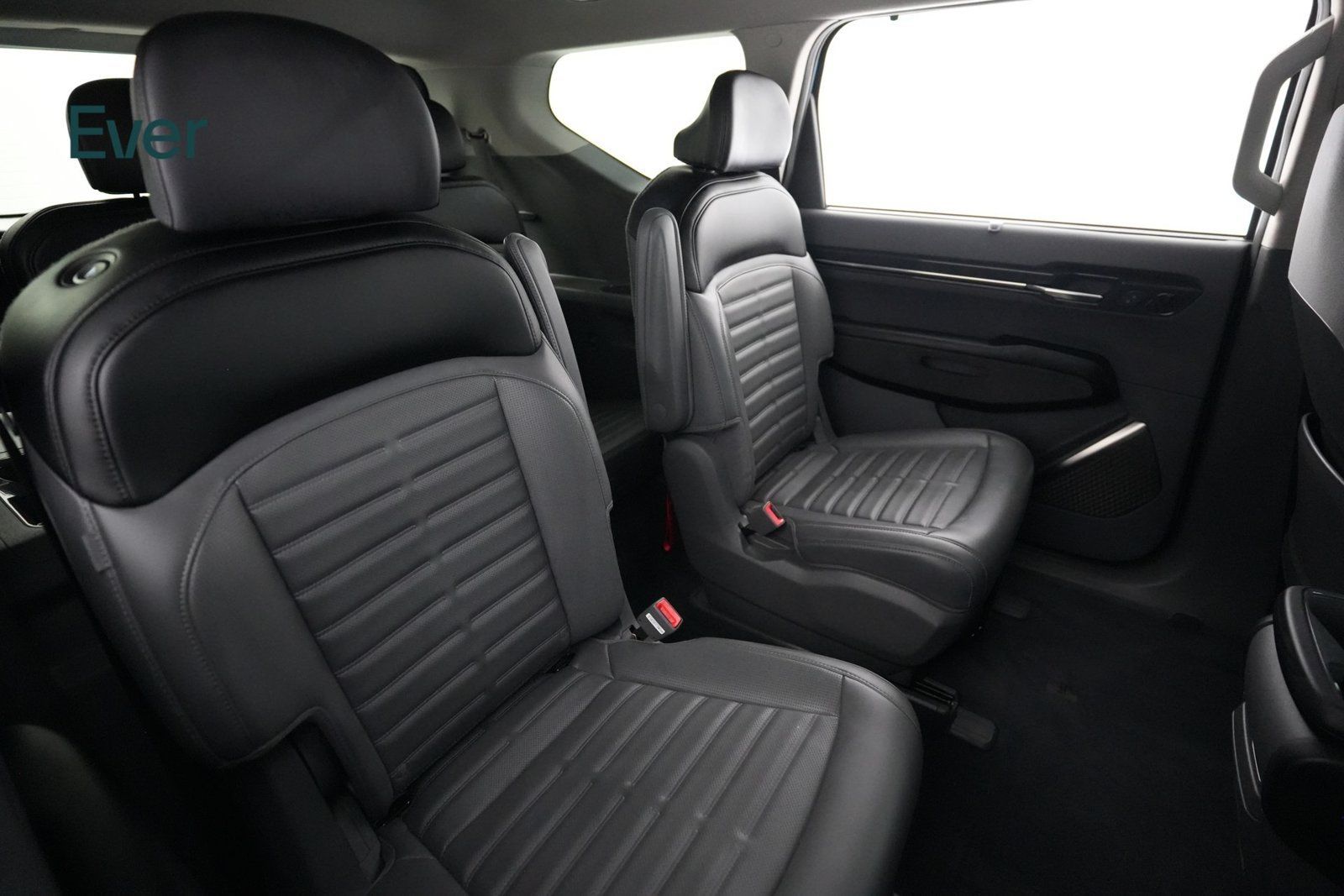 Used 2024 Kia EV9 Land AWD/4WD image 5