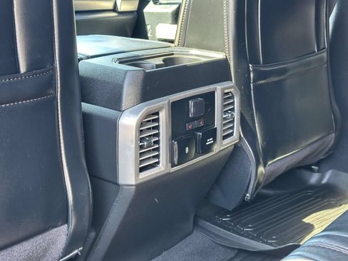 Used 2020 Ford F250 Platinum w/ FX4 Off-Road Package AWD/4WD image 25