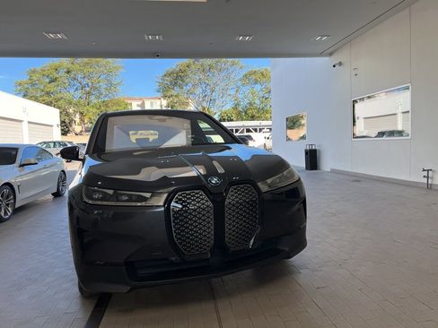 Certified 2023 BMW iX xDrive50 w/ Premium Package image 3