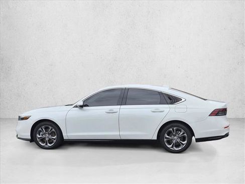Used 2024 Honda Accord EX-L image 8