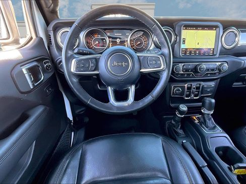 Certified 2023 Jeep Wrangler Unlimited Sahara image 5