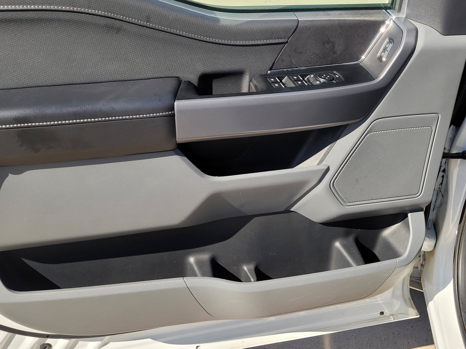 Used 2025 Ford F150 XLT RWD image 4