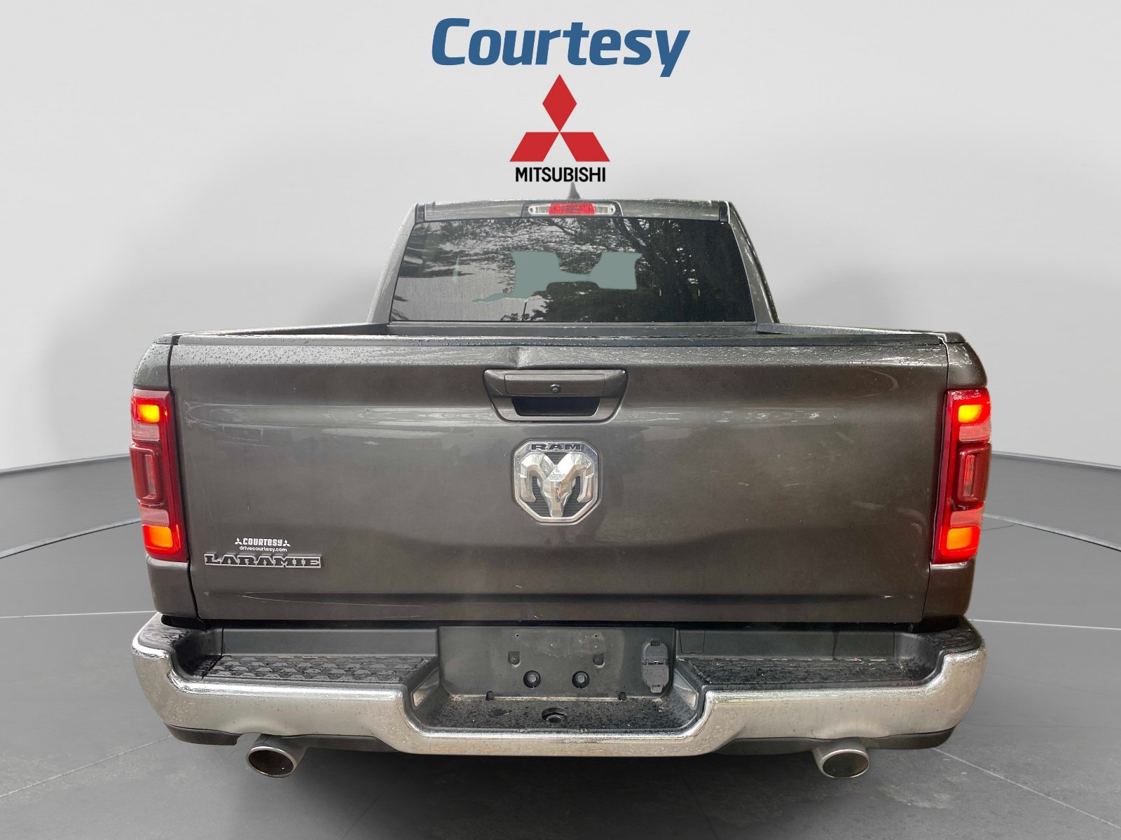 Used 2024 RAM 1500 Laramie RWD image 4
