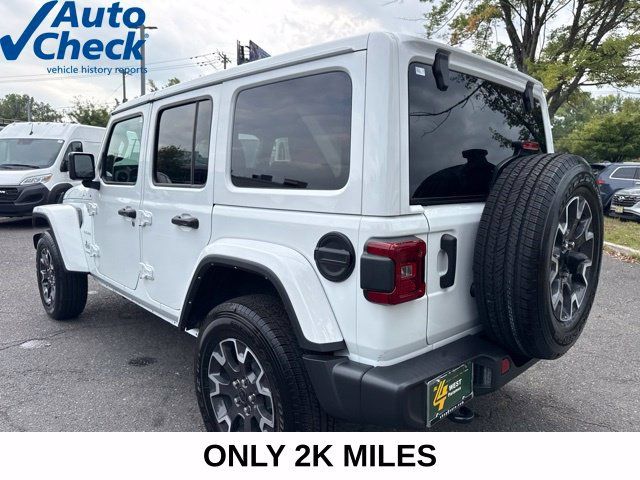 Used 2024 Jeep Wrangler Unlimited Sahara AWD/4WD image 19