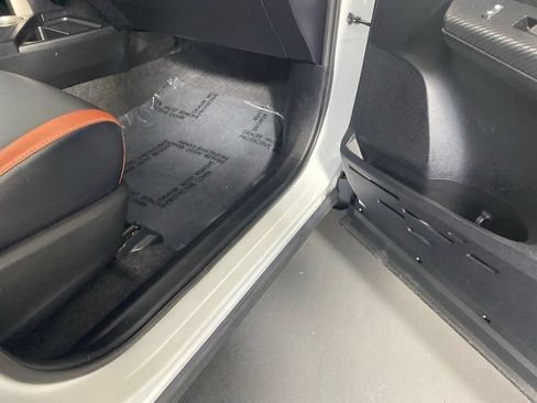 Used 2014 Toyota RAV4 Limited w/ Technology Package AWD/4WD image 34