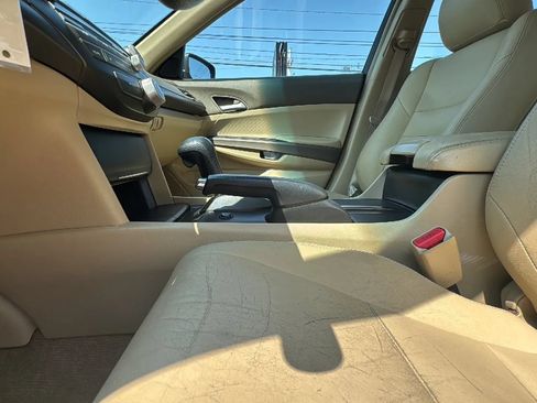 Used 2009 Honda Accord LX image 15
