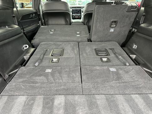 Certified 2024 Jeep Grand Cherokee L Laredo image 16