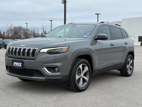 Used 2020 Jeep Cherokee Limited image 1