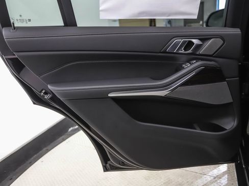 New 2026 BMW X7 xDrive40i image 20