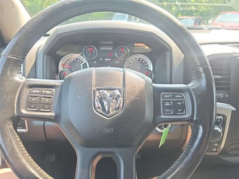 Used 2018 RAM 1500 Big Horn AWD/4WD image 18