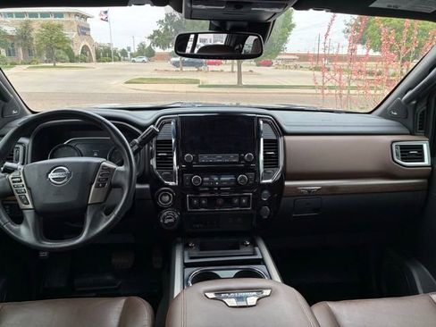 Used 2022 Nissan Titan Platinum Reserve w/ Moonroof Package AWD/4WD image 19