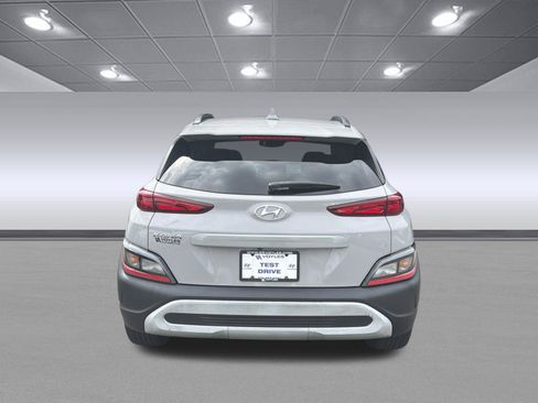 Certified 2022 Hyundai Kona SEL w/ Convenience Package FWD image 6
