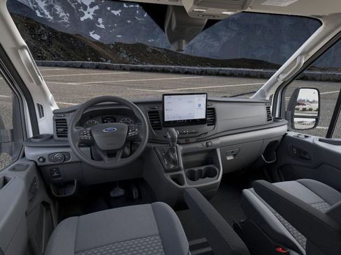 New 2025 Ford Transit 250 148 Medium Roof image 9