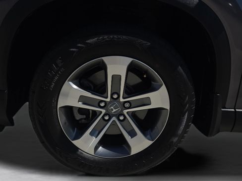 Used 2023 Honda Pilot EX-L image 37
