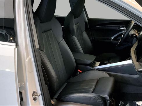 Certified 2025 Audi Q5 Premium Plus AWD/4WD image 9