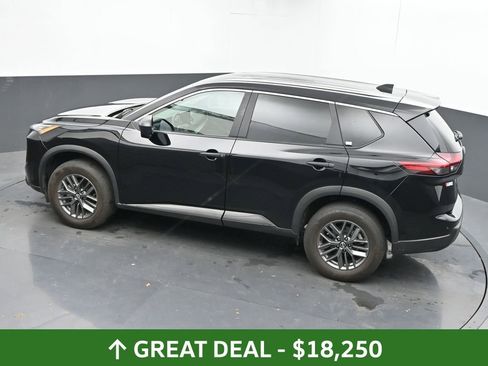 Used 2024 Nissan Rogue S image 60